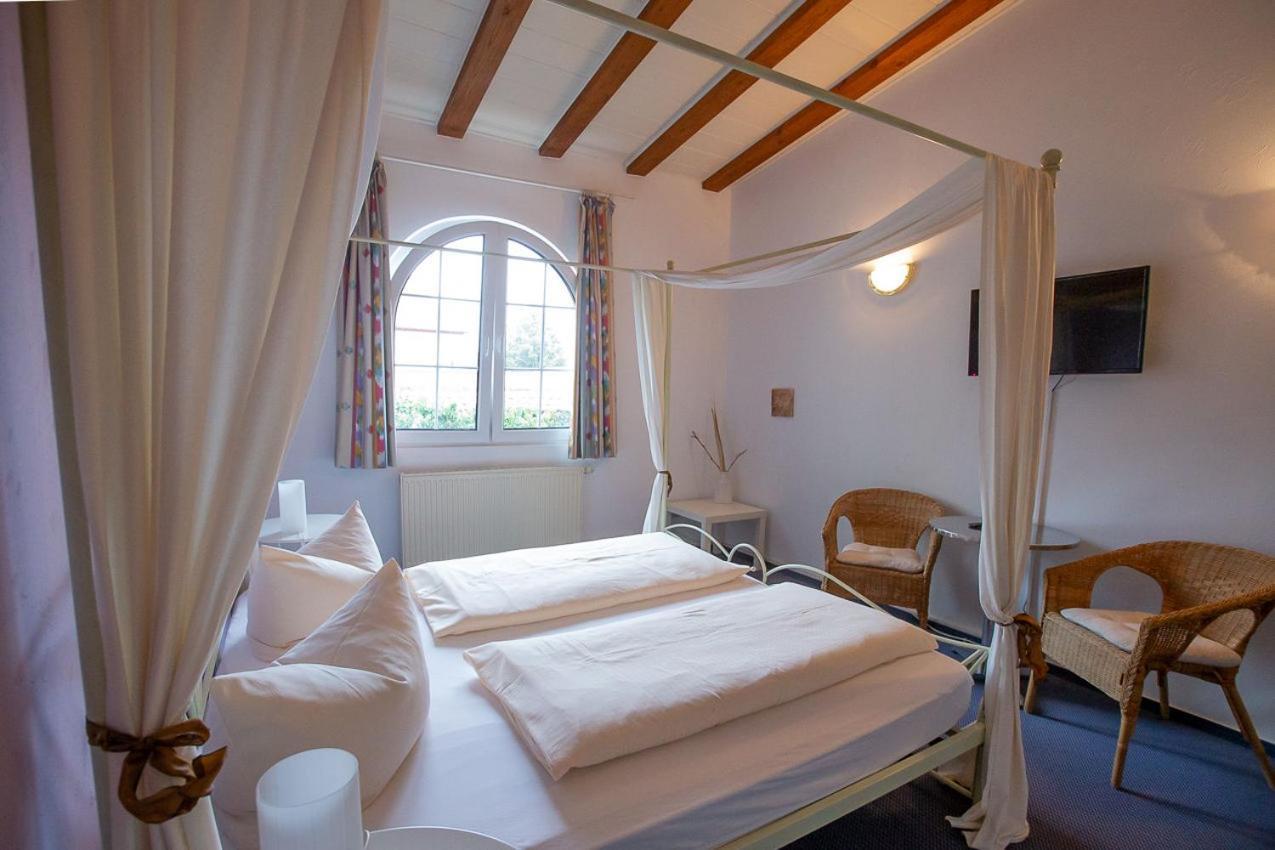 Hotel Dolgesheim Exteriér fotografie